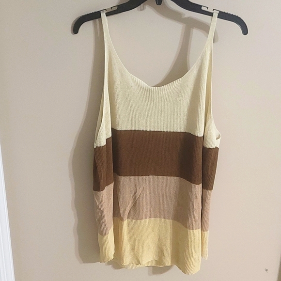 Sweater Tank Top (XXL) - Picture 2 of 3